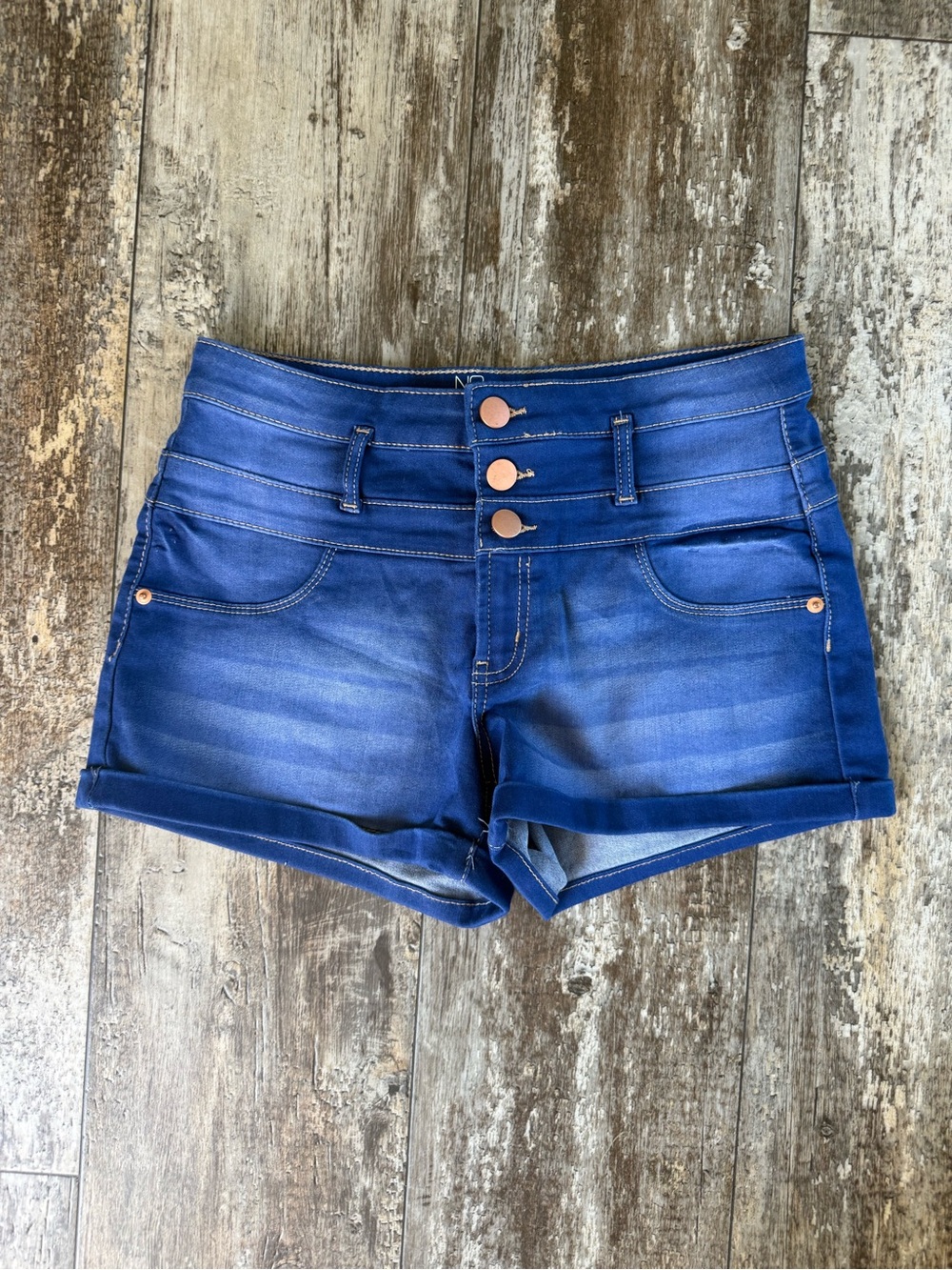 2 for $10 sale: NOBO no boundaries stretch jean shorts. Mid rise 11
